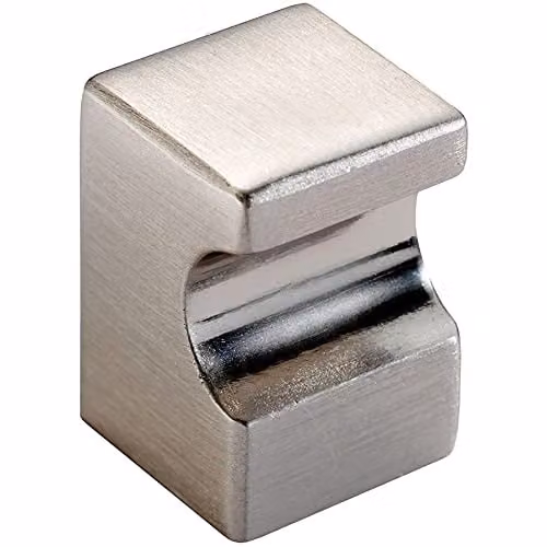 Loops Square Cupboard Door Knob in Satin Nickel, 18 x 18 mm with 25 mm Projection – 1