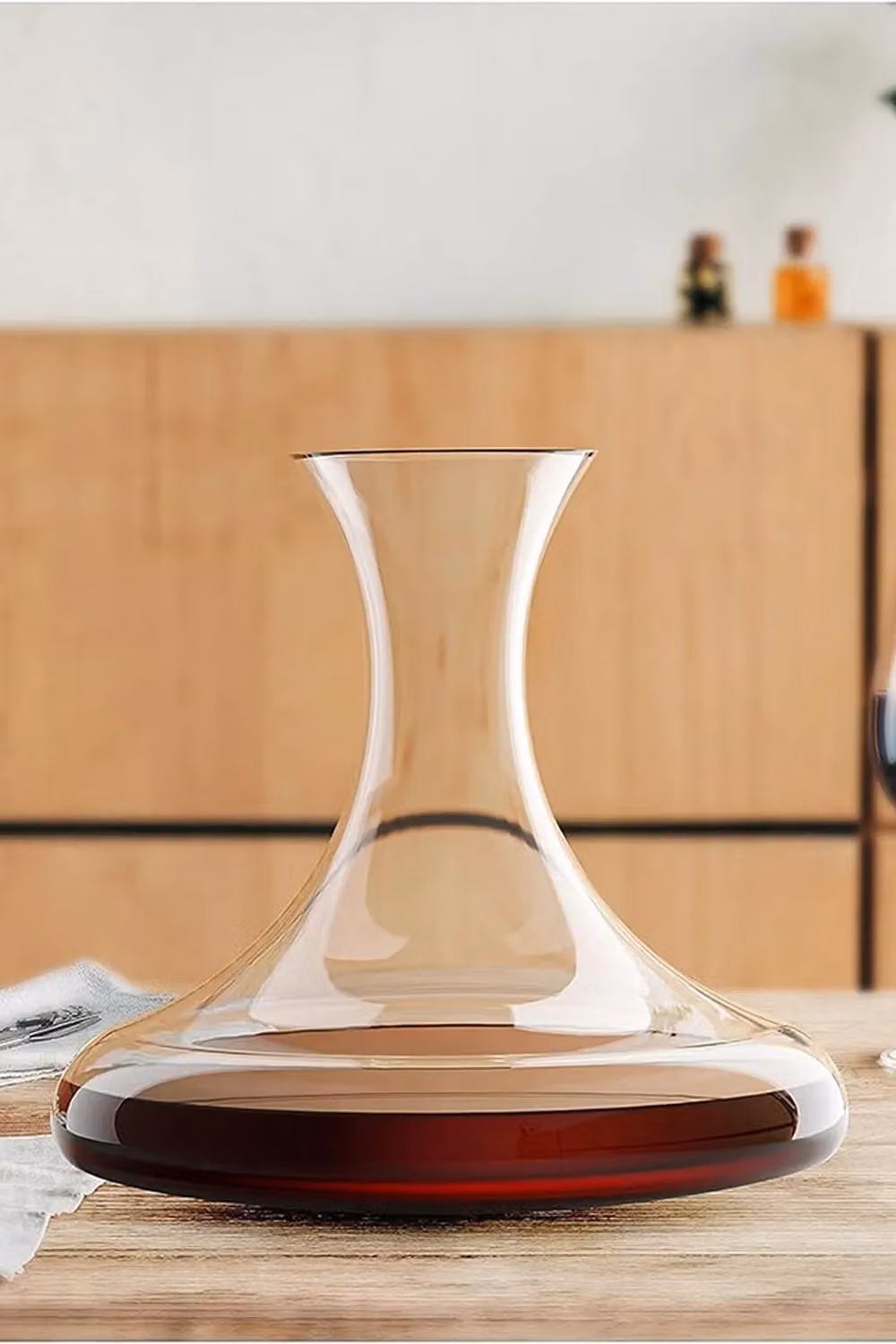 Final Touch Revolve Glass Wine Decanter with Stopper, 0.75 l, Transparent – 3