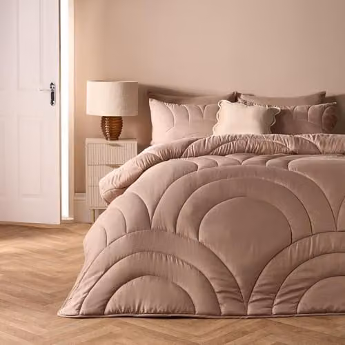 OHS Double Coverless Quilted Duvet and Pillowcase Set, 7.5 Tog, Beige/Brown Microfibre, W/D/H: 200 x 200 x 0 cm