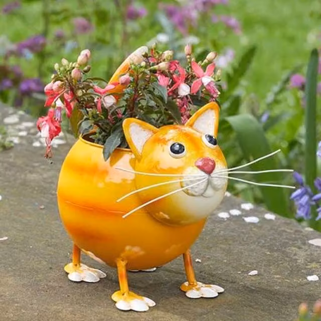 Garden Mile Orange Metal Cat Planter Tub