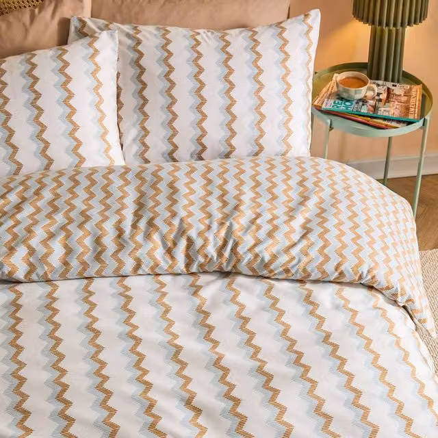 Duvet Day Izzie Reversible Striped Duvet Cover Set in Gold, Blue and Brown, W/H: 140 x 200 cm