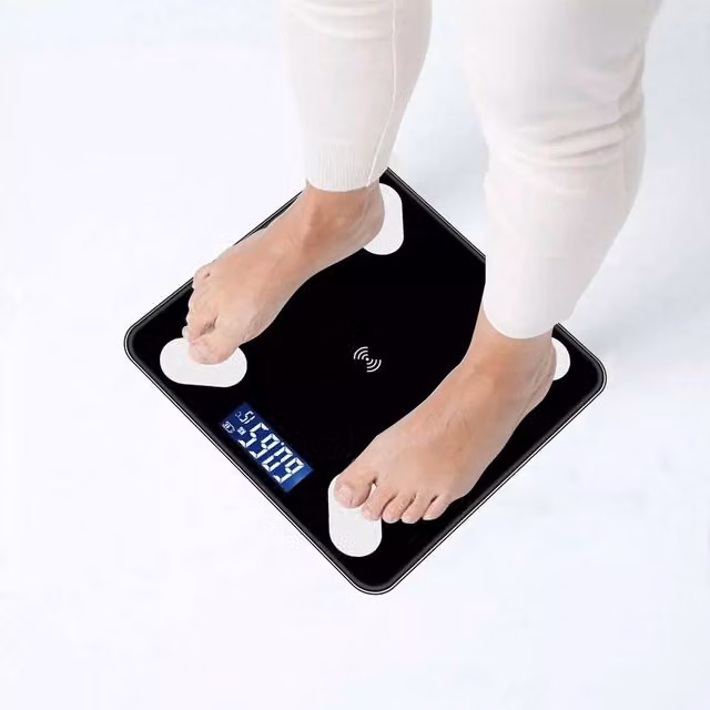 SPETLEK Smart Digital Body Fat Bathroom Scales in Black – 1