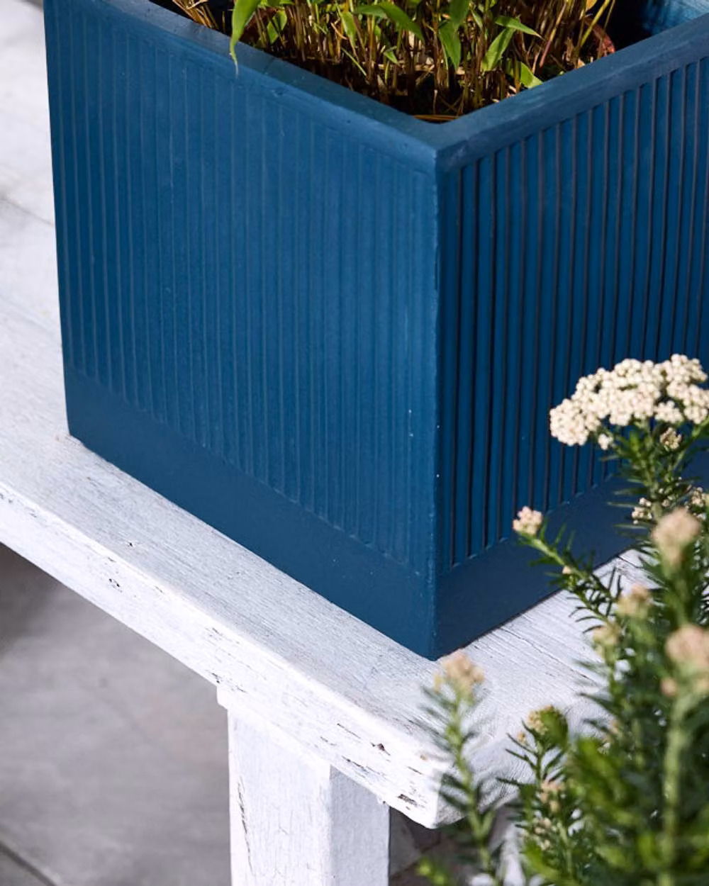 Dibor Set of 4 Blue Ceramic Outdoor Garden Planters for Ornamental or Herb Gardens – 3