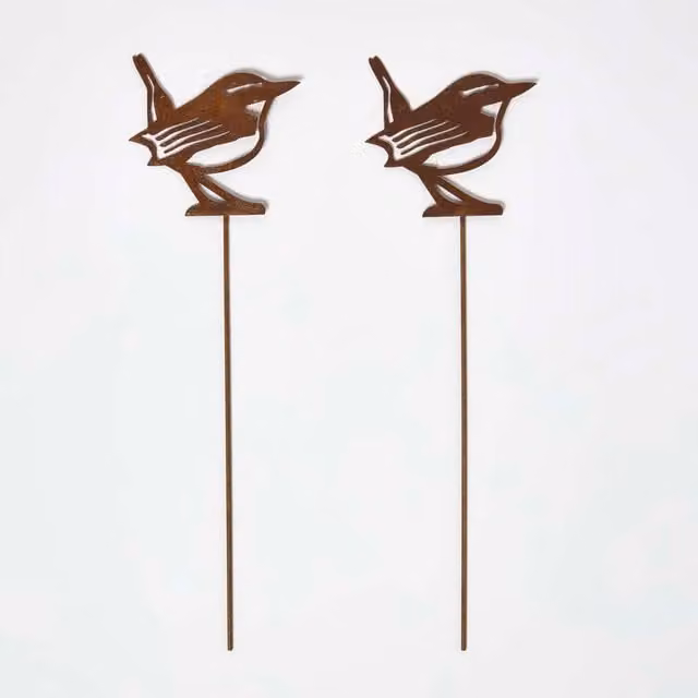 Homescapes Set of 2 Rustic Brown Steel Eurasian Wren Garden Stake Decorations