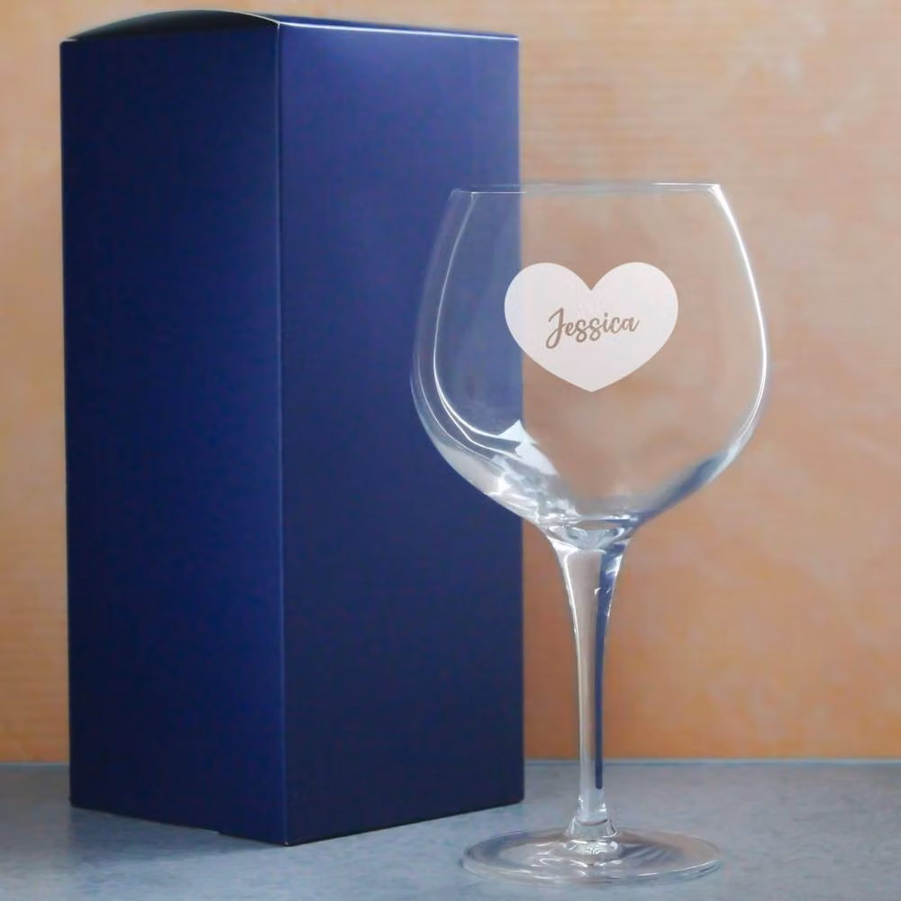 Uniqueful Personalised Primeur Gin Balloon Cocktail Glass with Heart Design in Clear Glass – 2