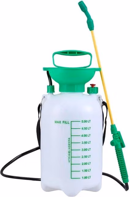 Spetlek White Manual Garden Pressure Sprayer with 5L Capacity