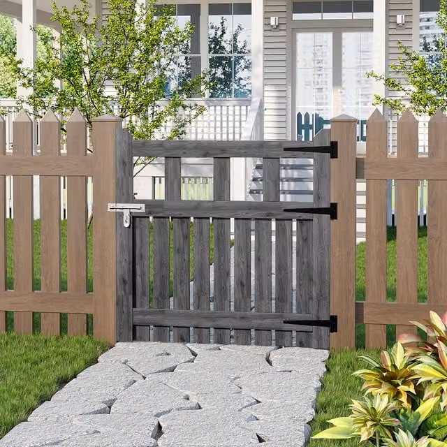 Darphe Traditional Flat-Topped Wooden Garden Gate in Grey, Width: 90 cm