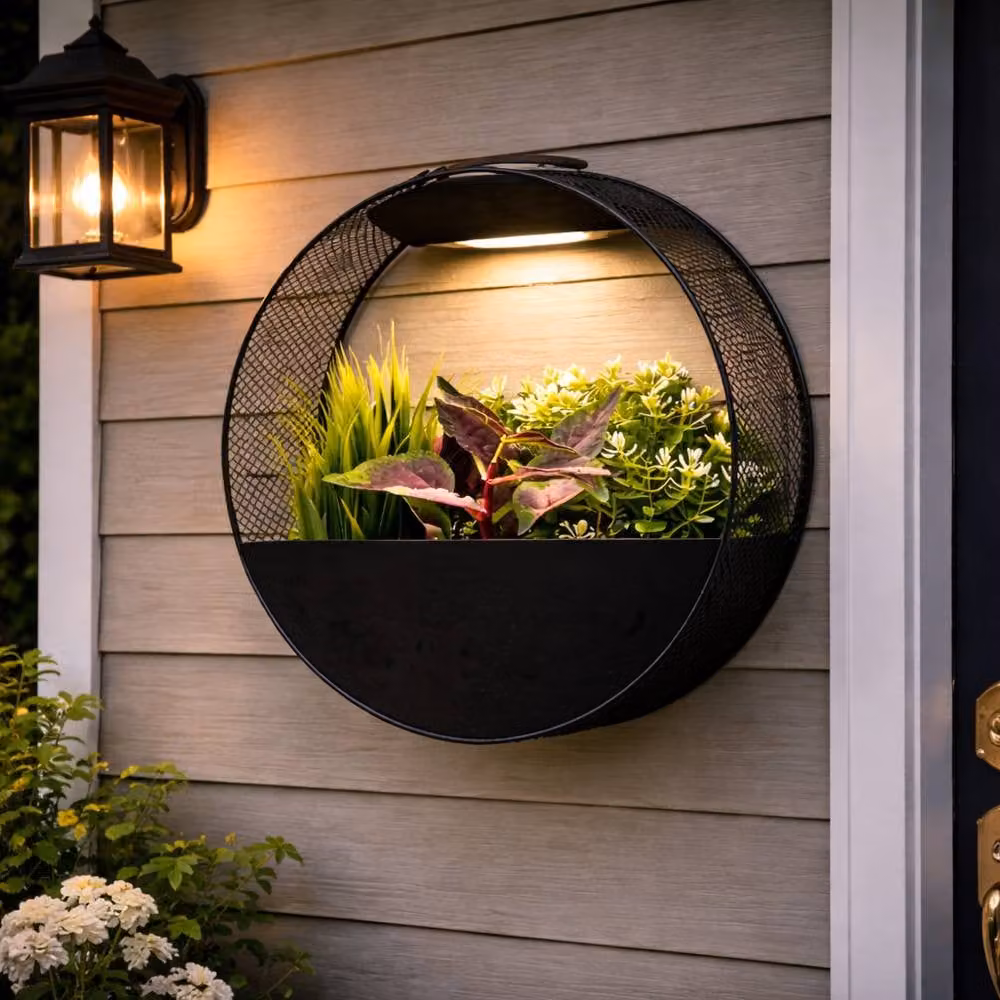 Gardenwize Round Solar Powered Wall Planter with Warm White LED Light in Black – 8