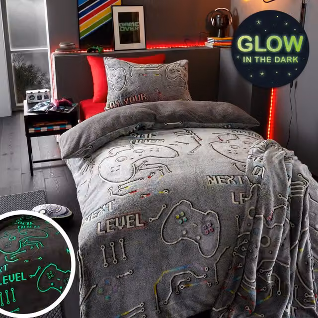 Catherine Lansfield Game Over Fleece Duvet Cover and Pillowcase Set, Black, W/D/H: 135 x 200 cm, Pillowcase: 50 x 75 cm