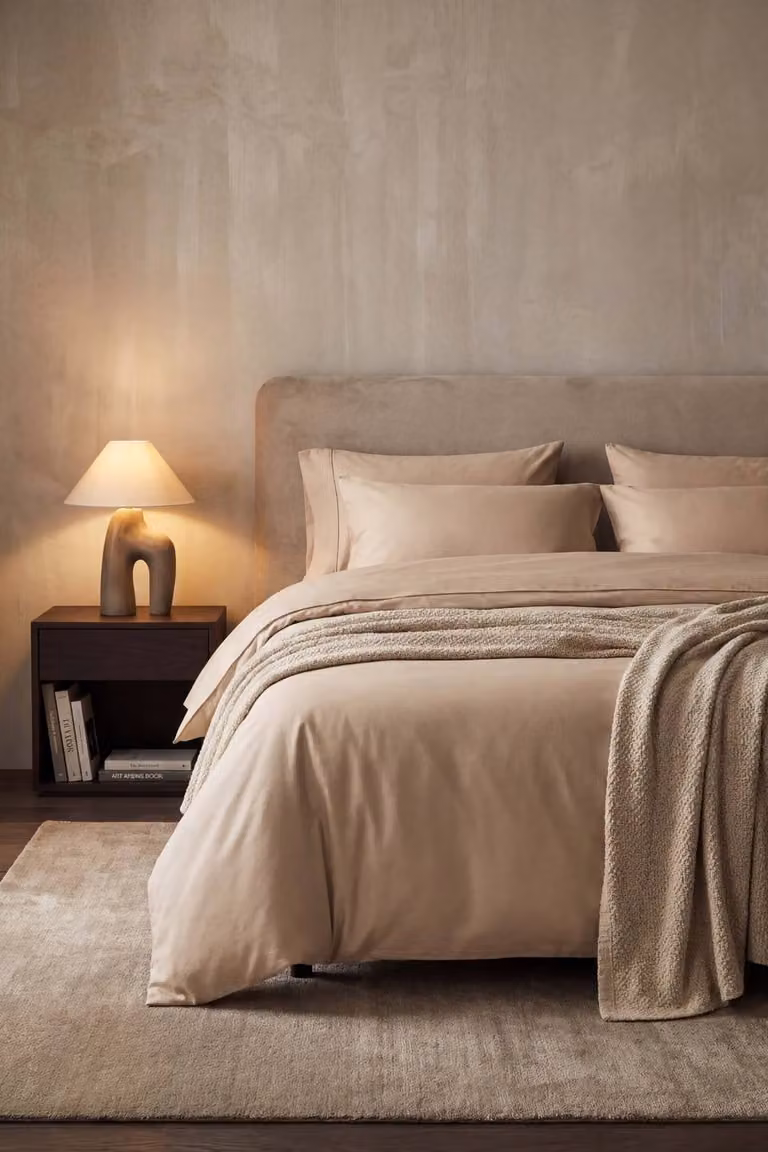 Bedable Sateen Bedding Bundle in Beige, Single Size, including Duvet and 2 Pillows