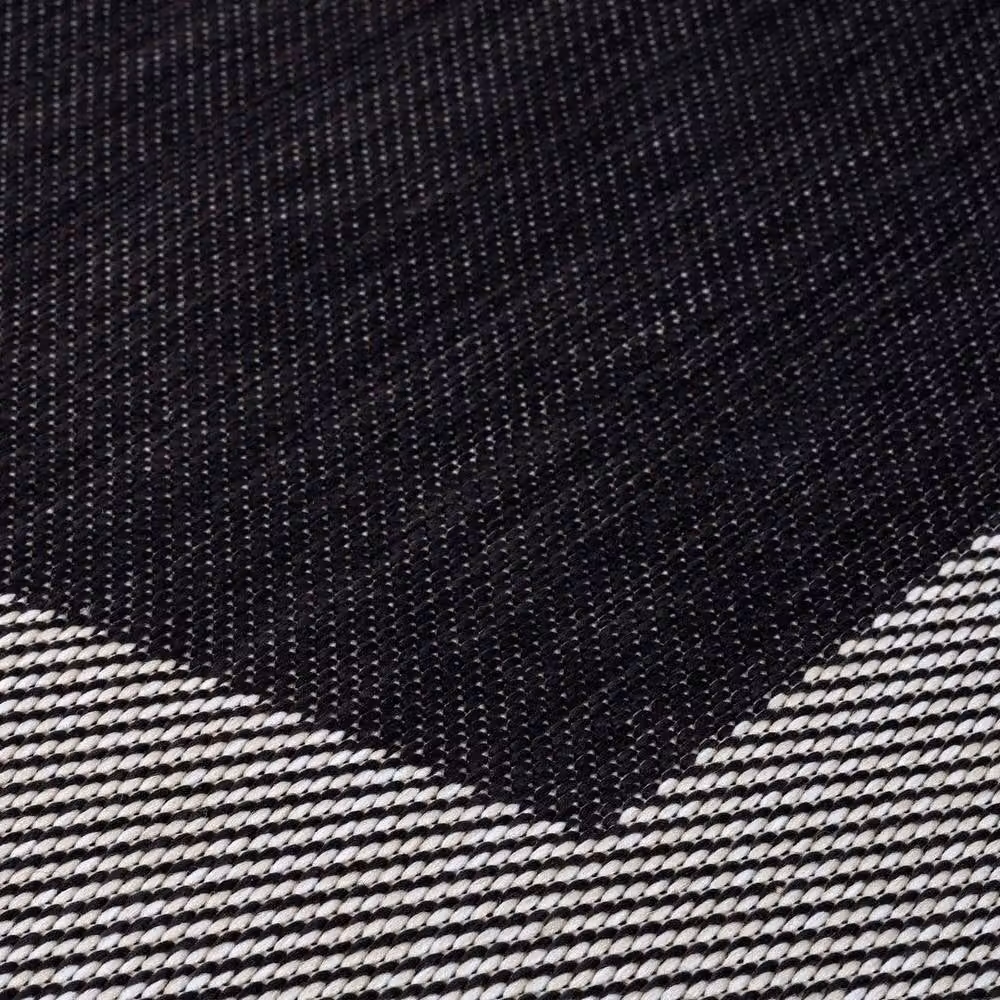 THE RUGS Black Bordered Outdoor and Indoor Weatherproof Jet Washable Rug, W/D/H: 240 x 340 cm – 2