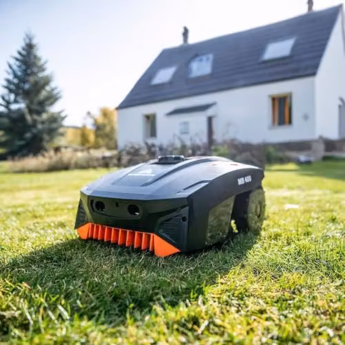 Yard Force MB400 Robotic Lawn Mower in Black with 20V Rechargeable Battery, Bluetooth App Control and Adjustable Cutting Height of 20–55mm, Ideal for Lawns up to 400m² – 3