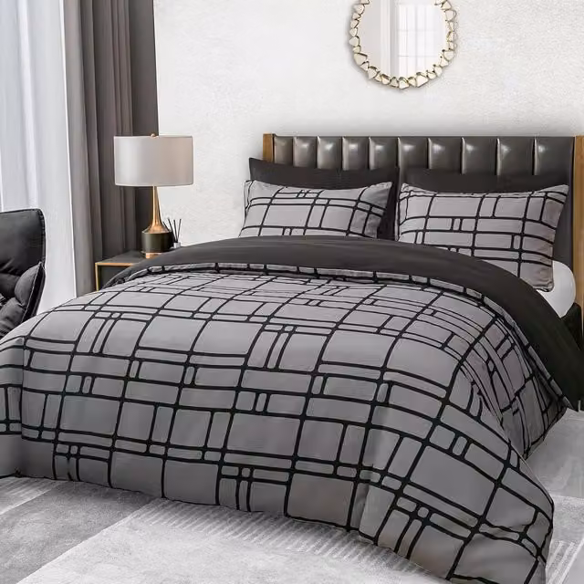 Pamposh King Size Reversible Microfibre Duvet Cover Set in Black and Grey, including 1 Duvet Cover (180 x 200 cm) and 2 Pillowcases