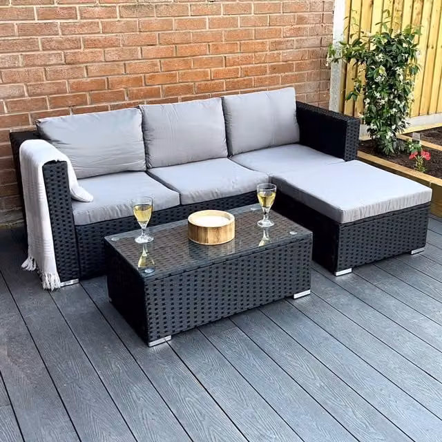 Madefor.living Dunham 4 Seat L-Shape Rattan Garden Sofa Set with Coffee Table in Black and Grey