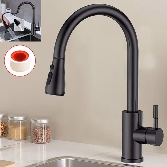FORGEVIO Modern Single Lever Pull Out Kitchen Tap with Spray Function in Matt Black