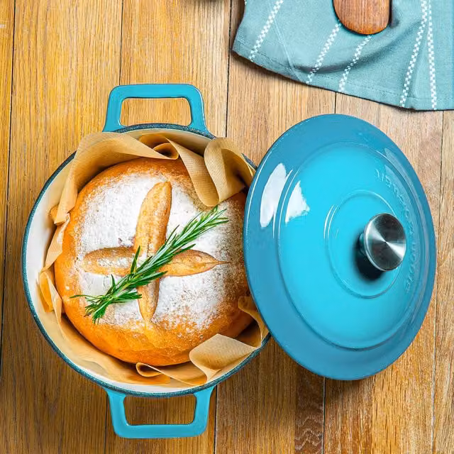 Argon Tableware Round Cast Iron Casserole Dish in Teal Ombre, 4.65 l