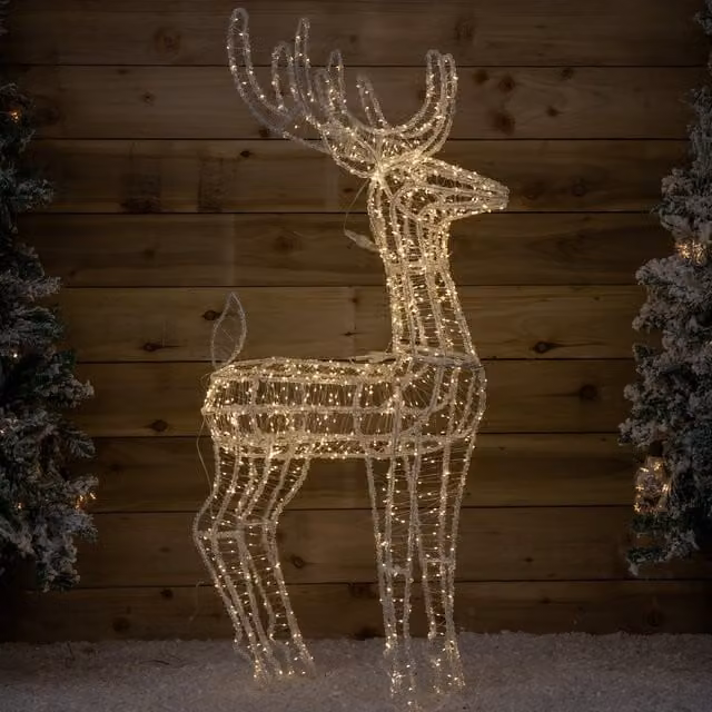 Samuel ALEXANDER Light up Acrylic Christmas Reindeer Decoration in White and Transparent with 1040 Warm White LEDs, H: 103 cm – 1