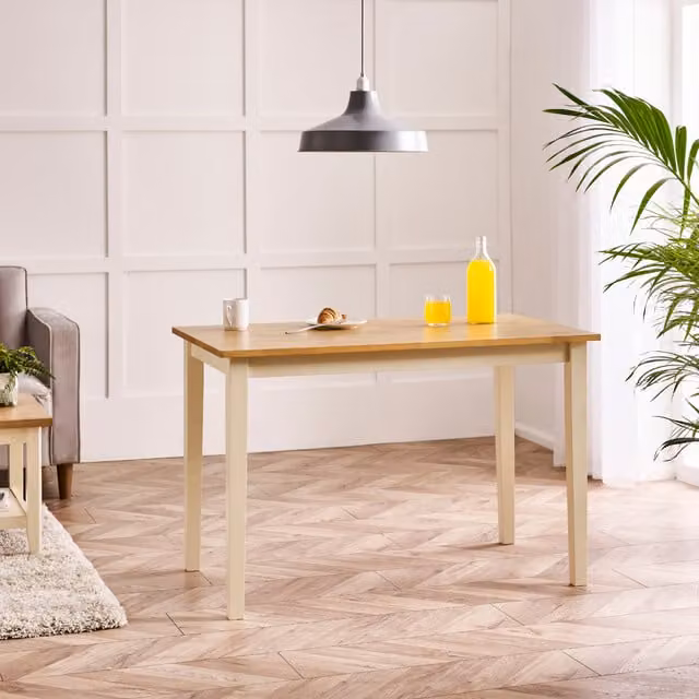FurnitureboxUK Salcombe Oak Rectangular Kitchen Dining Table with Cream Legs