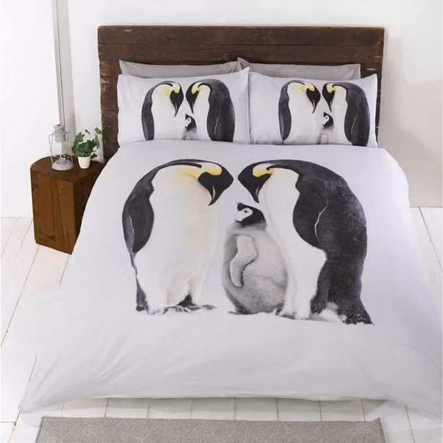 Rapport Home Penguin Polycotton Duvet Set and Pillowcase, Multicolor and White, 140 x 200 cm