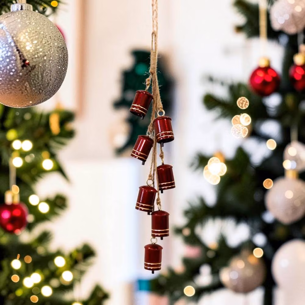 Four Candle Red and Gold Metal Cowbell Christmas Hanging Garland with 7 Animal Bells – 2