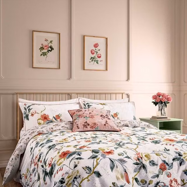 English Heritage Craven Street Floral Trail Single Duvet Cover and Pillowcase Set, Vintage Peony Pink and White Cotton