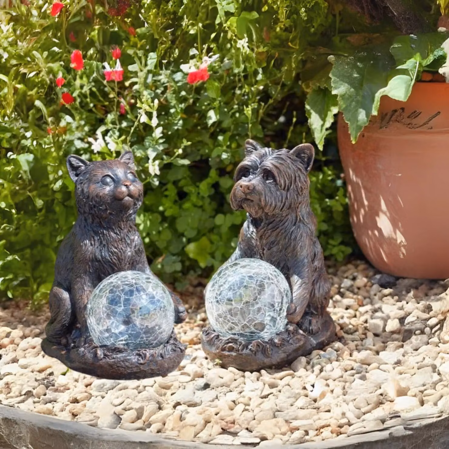 Marco Paul Cat and Dog Solar Garden Ornament with Crystal Balls in Grey and Bronze – 1