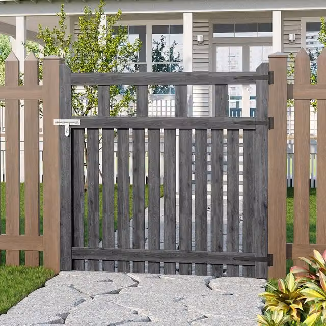 Darphe Traditional Flat-Topped Wooden Garden Gate in Grey, Width: 120 cm