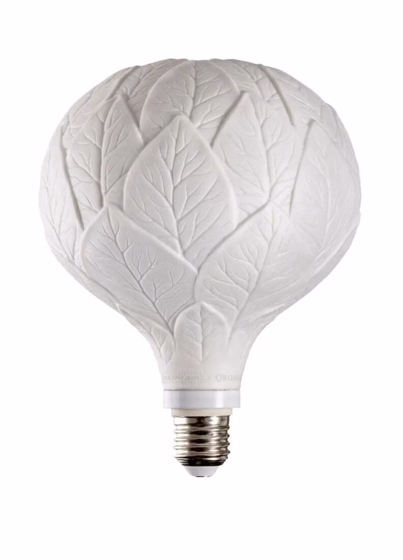 Lladró Oak Bulb Tabletop Lamp in White and Wood with Silver Metal Accents