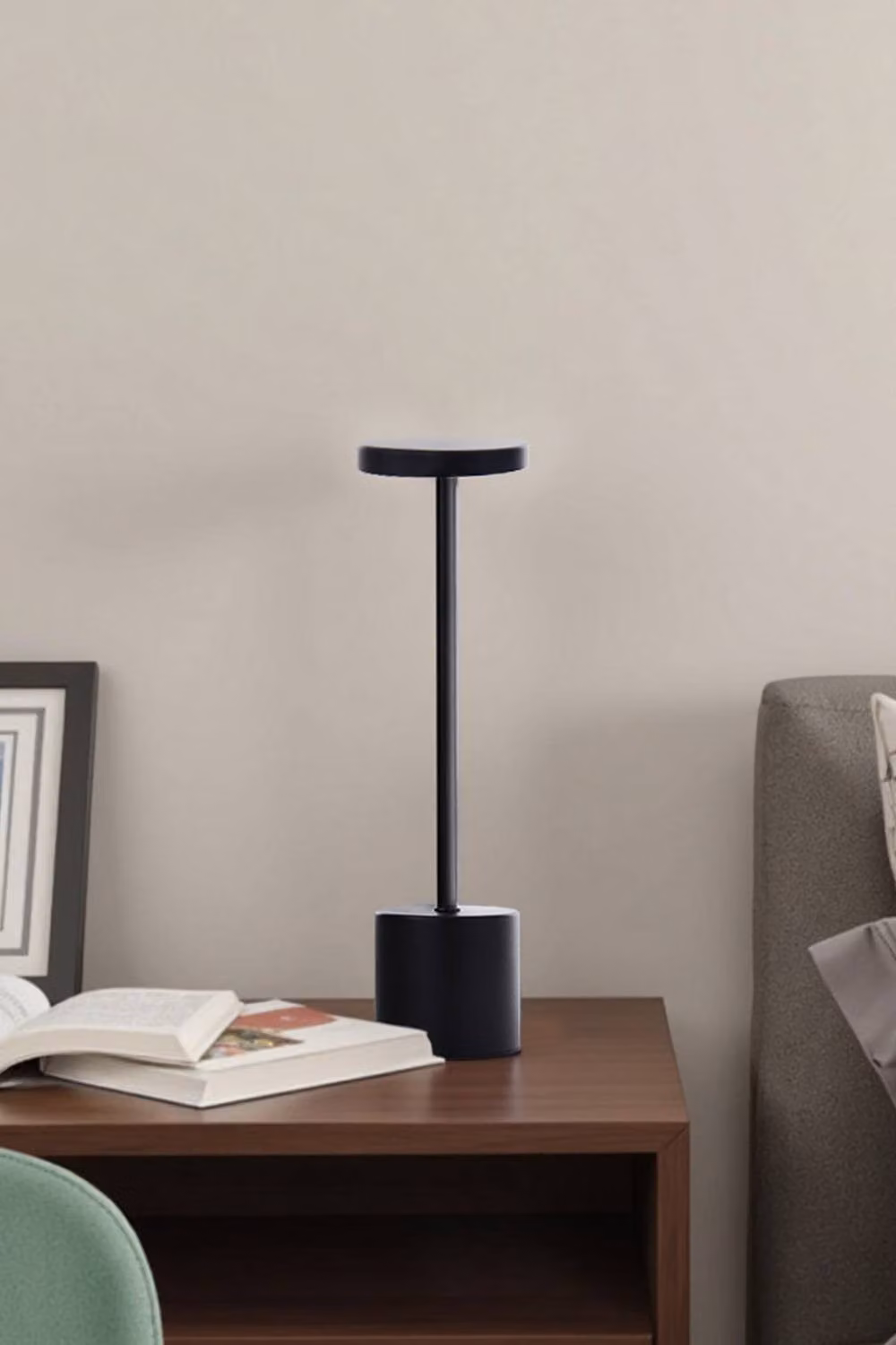 Living and Home Industrial-Style Rechargeable Dimmable Metal Table Lamp in Black – 2