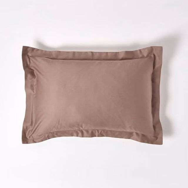Homescapes Organic Egyptian Combed Cotton Oxford Style Pillowcase, Brown