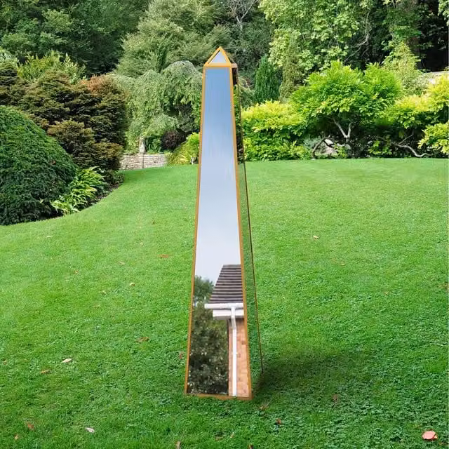 MirrorOutlet Gold Metal Edged Abstract Modern Mirrored Garden Ornament, Height: 150 cm