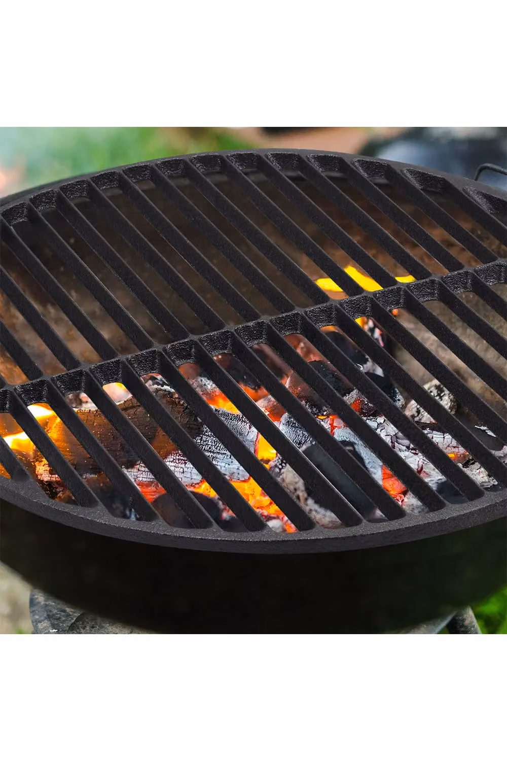 Living and Home Circular Cast Iron Dual Side Griddle BBQ Grilling Grate, Black, Diameter: 45.5 cm – 3