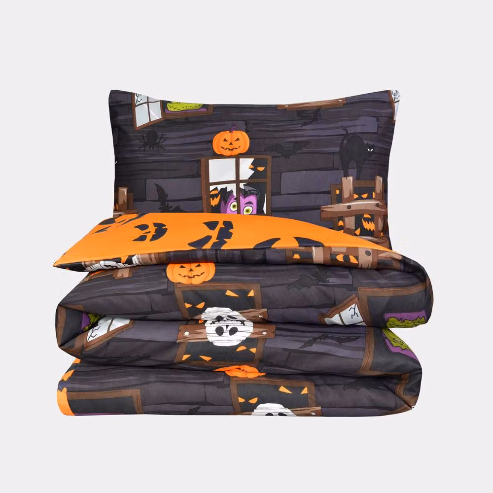 Smart Living Haunted House Reversible Microfibre Duvet Cover and Pillowcases, Charcoal, W: 90 cm, L: 200 cm – 6