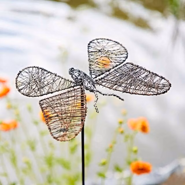 Paper High Metal Butterfly Garden Stake Decoration in Brown