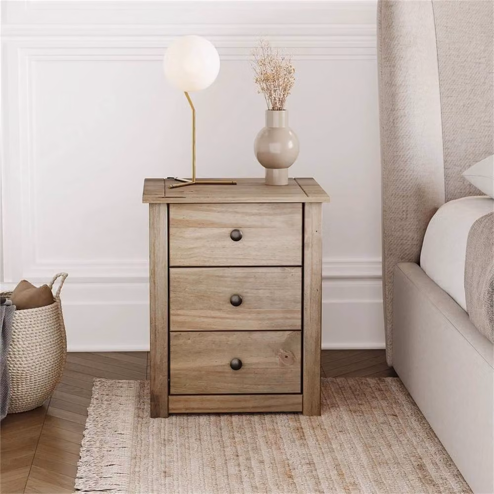 Nordara 3 Drawer Bedside Chest in Natural Brown Waxed Oak – 2