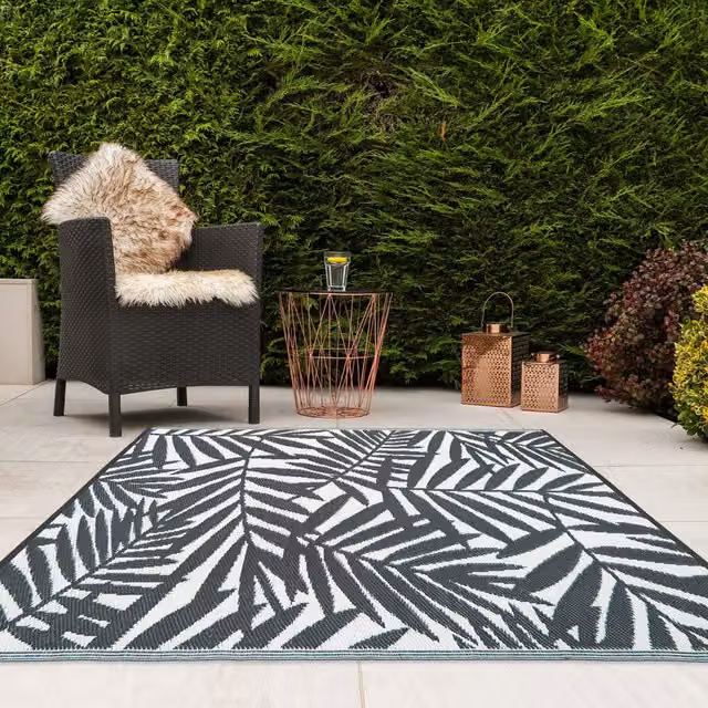 JVL Reversible Woven Plastic Outdoor Garden Rug, Grey, W: 133 cm, L: 190 cm