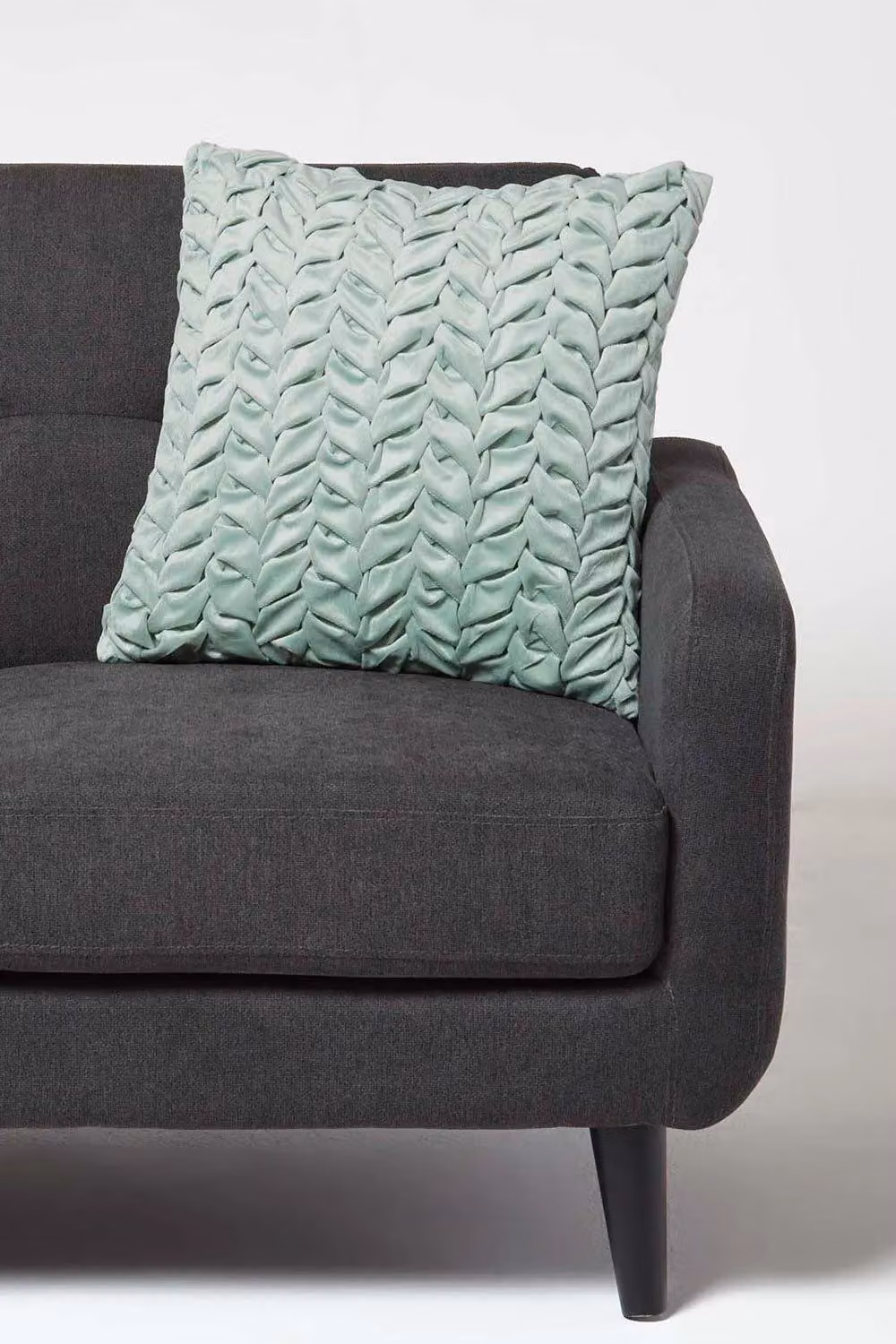 Homescapes Grace Green Pleated Velvet Square Cushion, W/D/H: 45 x 45 x 45 cm – 2