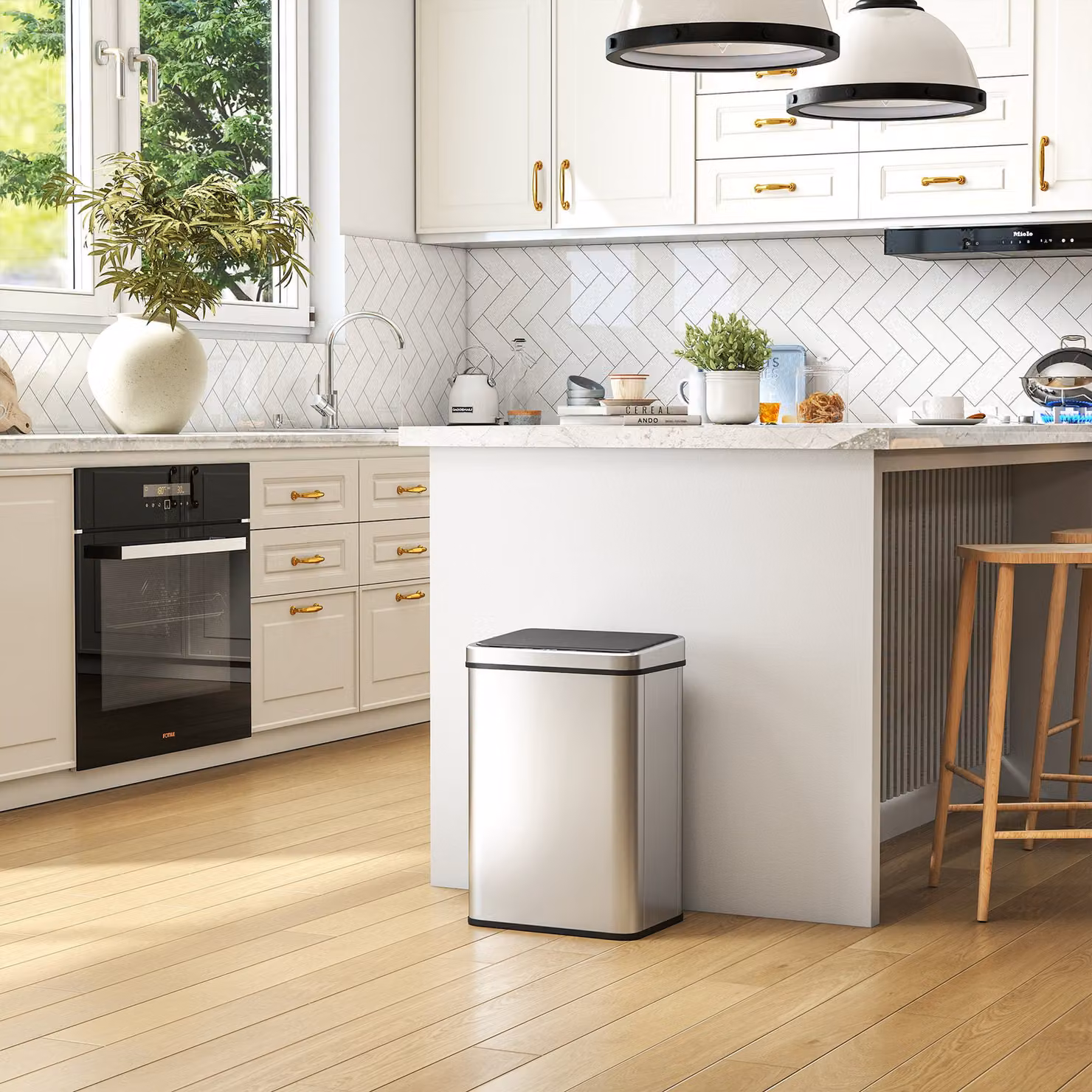 HOMCOM 40L Sensor Bin with Soft-Close Lid and Fingerprint Resistant Stainless Steel in Silver Tone – 6