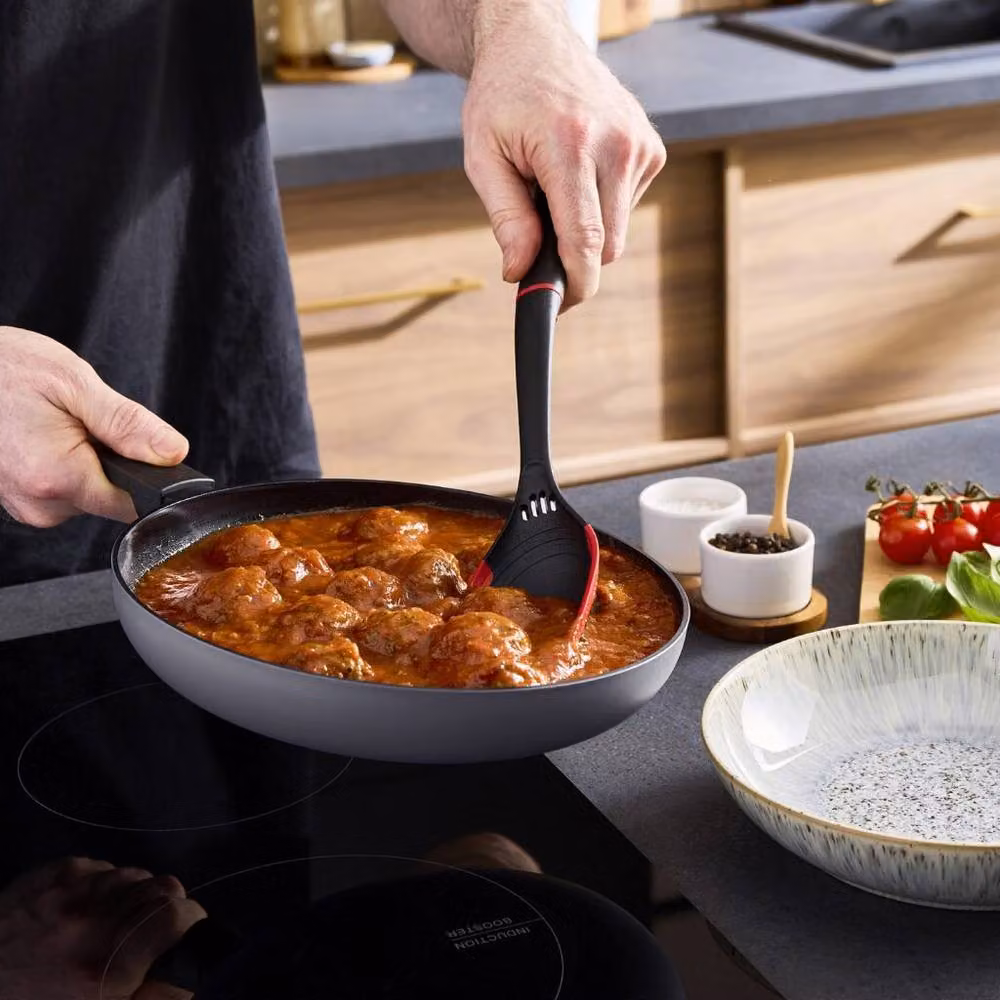 Morphy Richards Grey Aluminium Frying Pan with Ceramic Coating, Diameter: 24 cm – 12