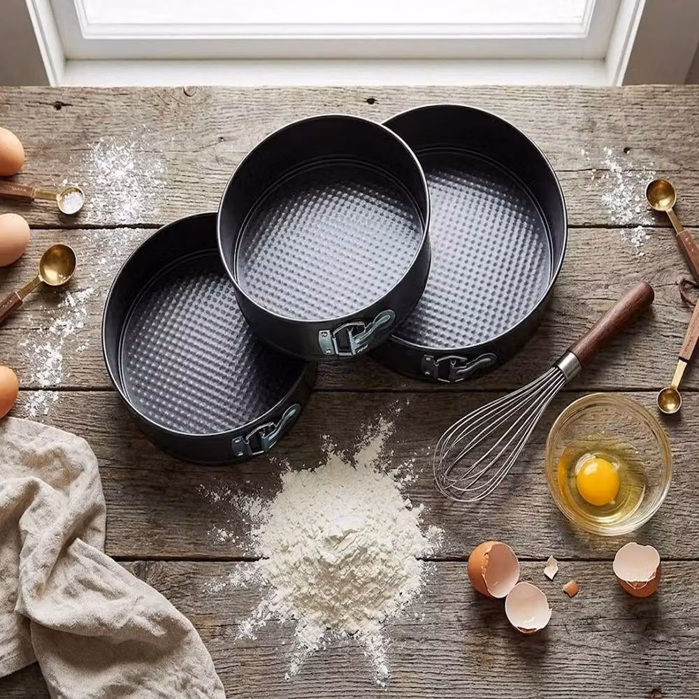 Forgevio Non-Stick Round Carbon Steel Springform Cake Tin Set of 3, Black – 4