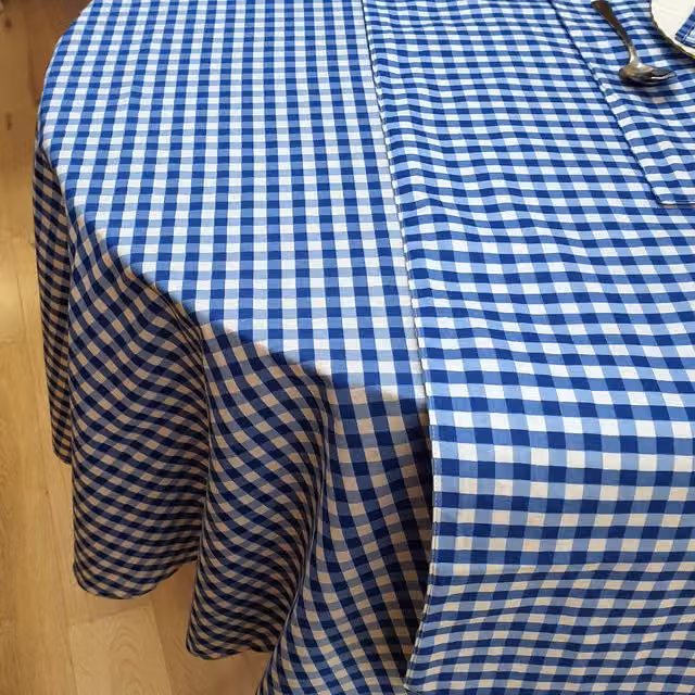 Kitchenwise Blue Gingham Check Cotton Tablecloth, Width: 177.8 cm