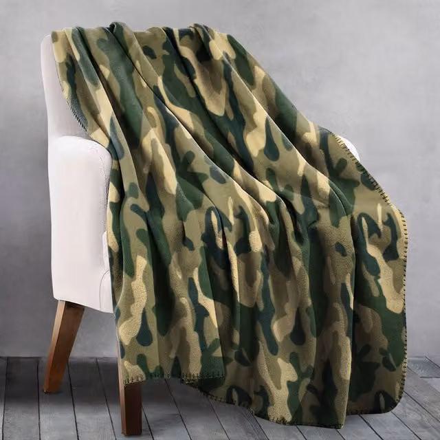 Velosso Green and Multicolour Animal Print Polyester Throw, W/D/H: 152 x 127 x 127 cm