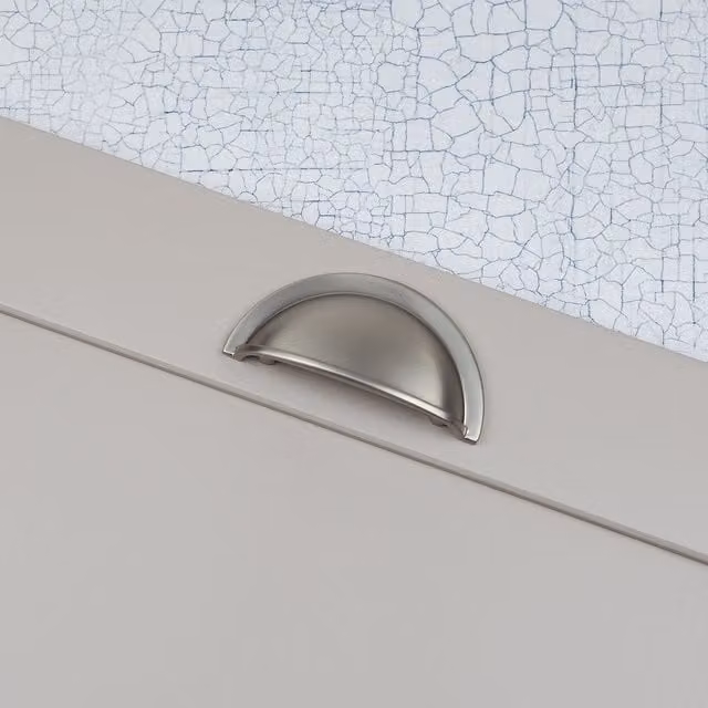 Classic Shaker Cup Handle in Brushed Nickel Zinc Alloy, Silver/Grey, 95mm