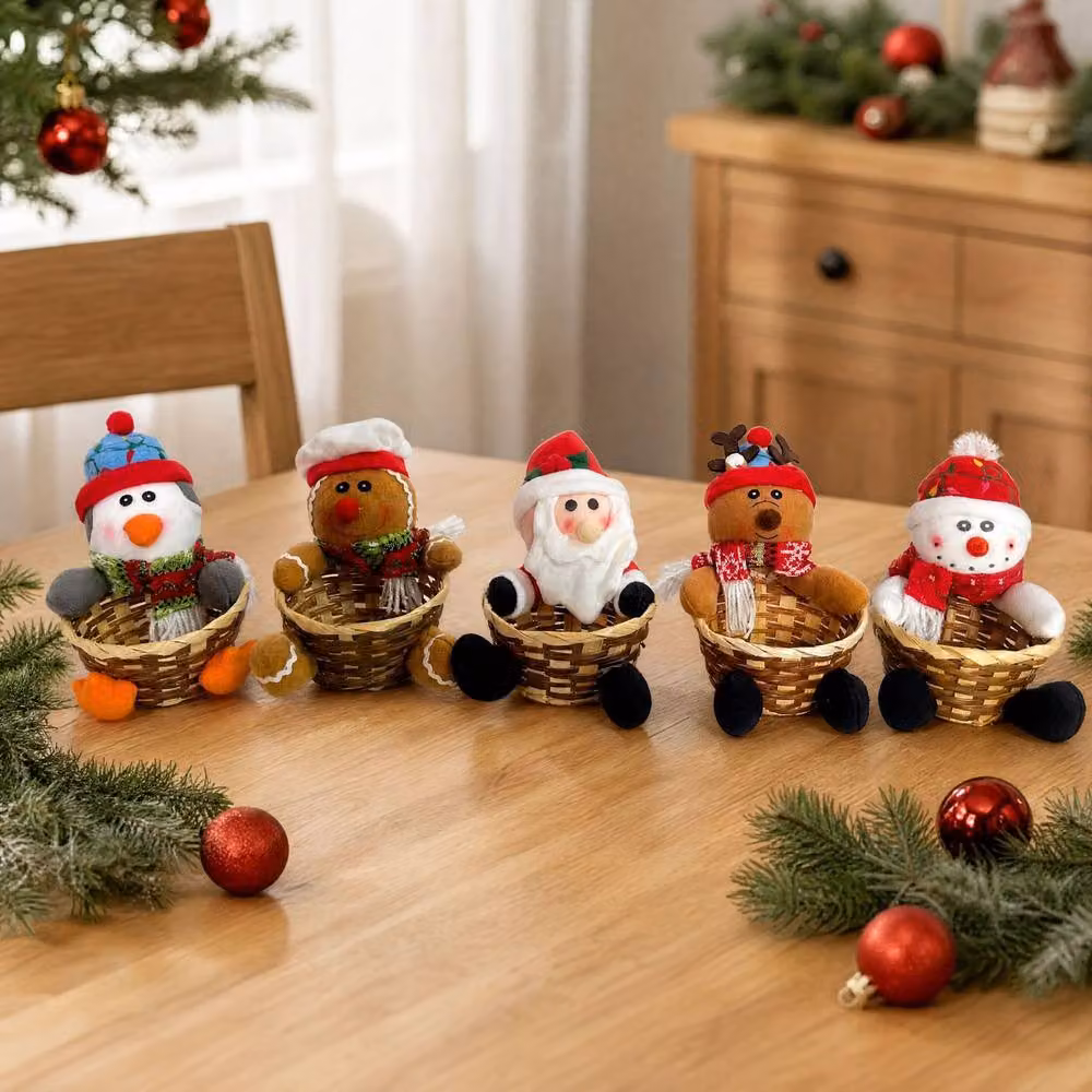 Quipulse Christmas-Themed Round Rattan Decorative Tabletop Basket in Red and Multicolour – 2