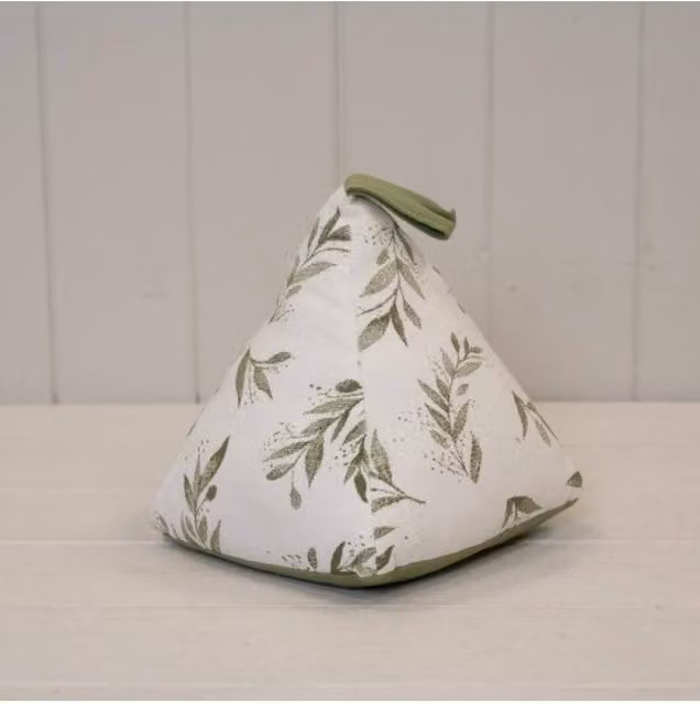 KDMD Satchville Olive Door Stop in Beige, Green and White, W/D/H: 15.0 x 19.0 x 15.0 cm
