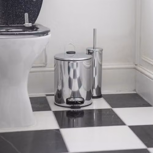 Harbour Housewares Pack of 2 Silver Stainless Steel Round Pedal Bins with Removable Inner Bucket, 5L – 4