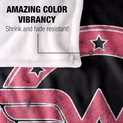 LOGOVISION Wonder Woman Emblem 1 Super Soft Silky Touch Fleece Throw Blanket, Multicolour, W: 127.0 cm, D: 152.4 cm – 3