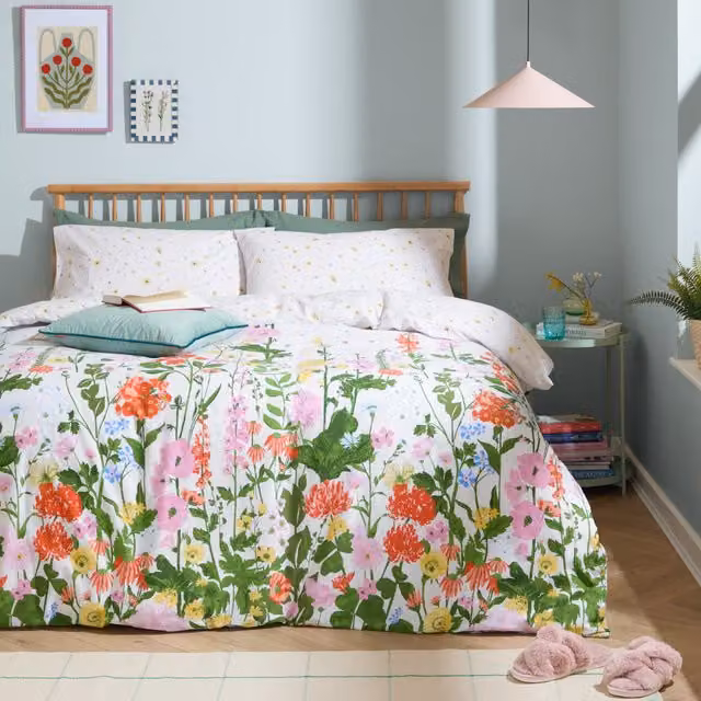Furn Cottage Garden Reversible Floral Duvet Cover and Pillowcase Set, Multicolour, Cotton Blend, W/D/H: 137 x 200 cm