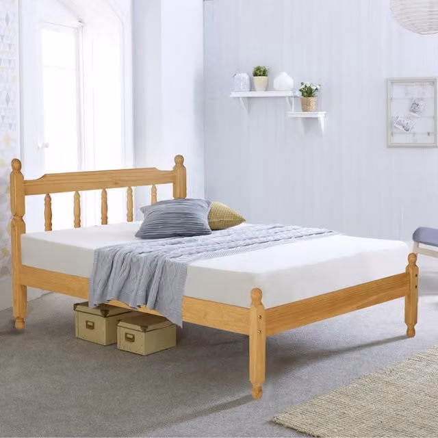 Captain's Colonial Spindle Pine Wooden Bed Frame in Brown, 140 x 200 cm