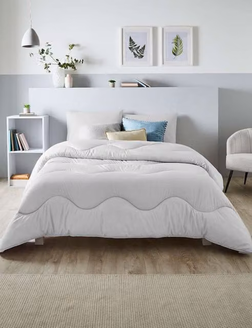Nightlark 10.5 Tog Coverless Hollow Fibre Duvet in Light Grey